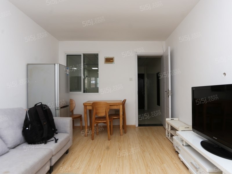 科利华 北极山村一室一厅单室套，低总价小面积