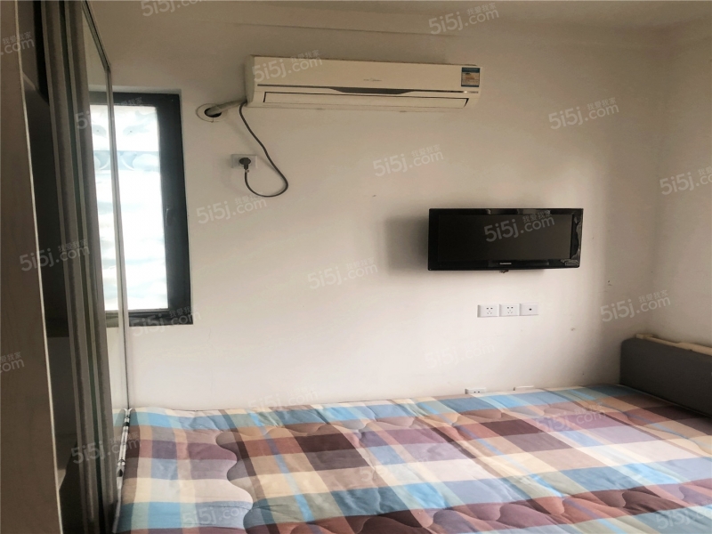 香江康桥 1室1厅1卫