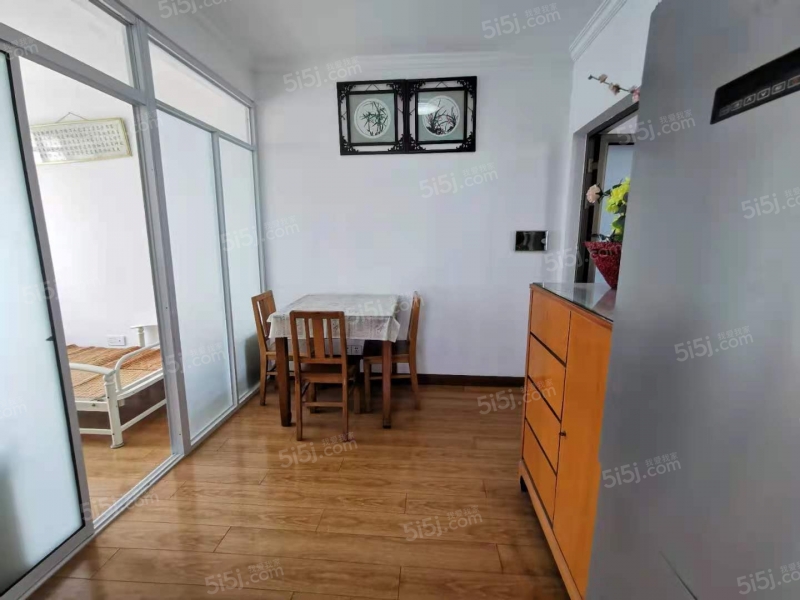 银河湾明苑 2室2厅1卫 银河湾明苑 2室2厅1卫