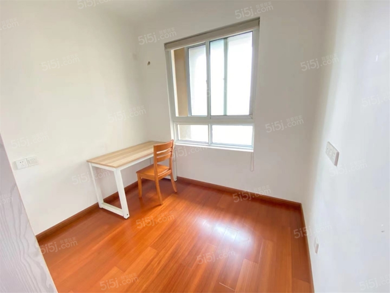 香缇湾花园 3室2厅1卫