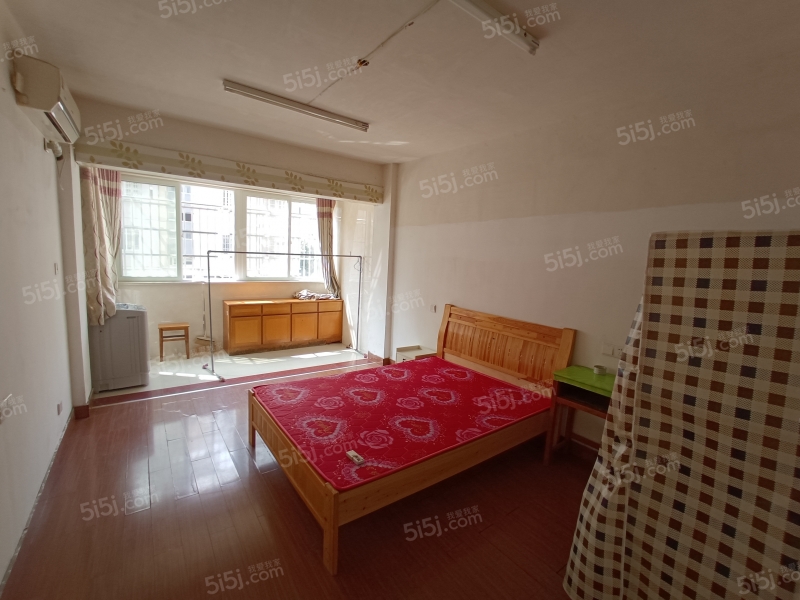 金江苑三村 3室2厅1卫 金江苑三村 3室2厅1卫