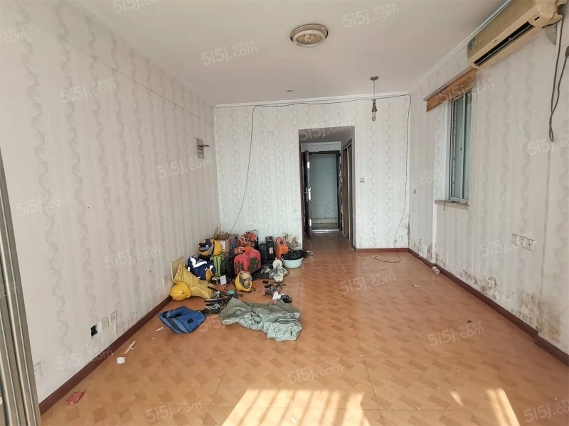 新天地商业广场 2室1厅1卫 新天地商业广场 2室1厅1卫