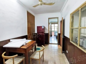 西横街小区 1室1厅1卫 西横街小区 1室1厅1卫