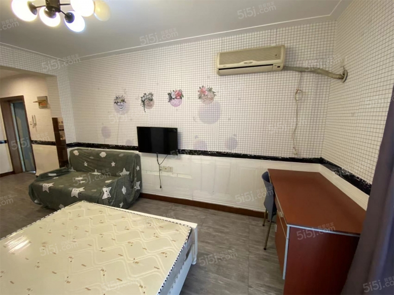 怀德苑 1室1厅1卫 怀德苑 1室1厅1卫