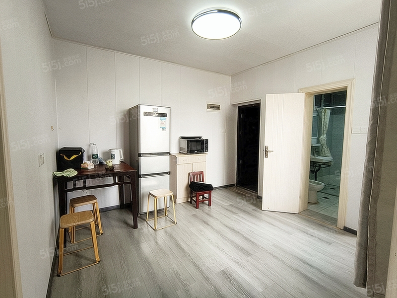 湖塘花园新村 2室 2厅 1卫