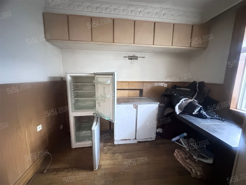 清潭六村 2室 2厅 1卫 清潭六村 2室 2厅 1卫