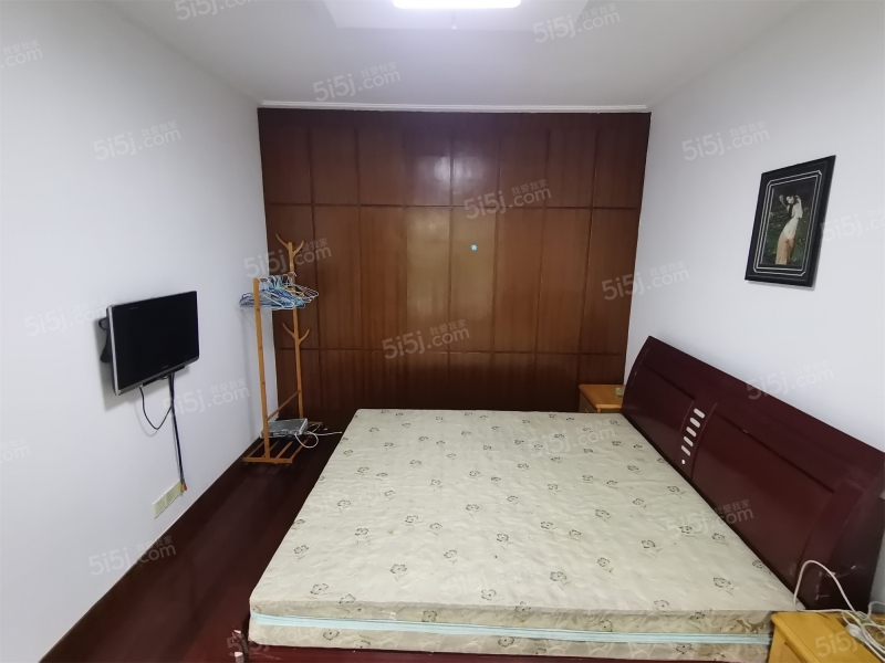 芳草园 2室 2厅 1卫